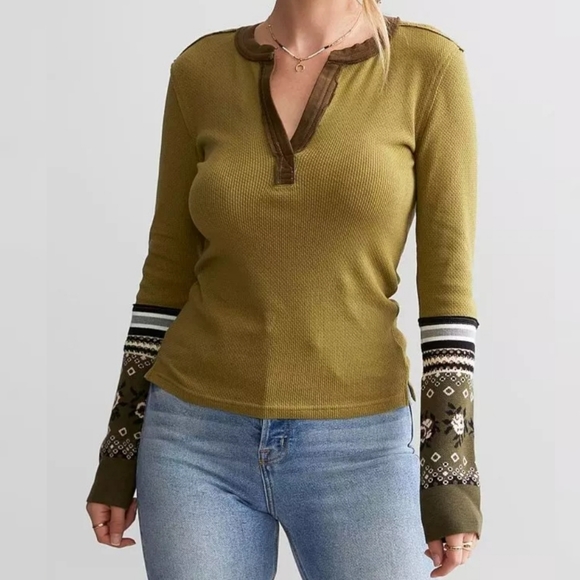 Free People Mikah Notch Neck Top Green - Picture 1 of 10